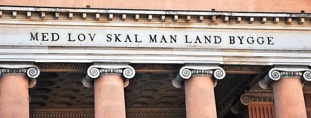 med lov skal land bygges med lov skal land bygges